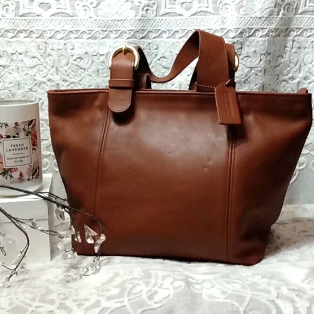 🤎Coach🤎 tote, medium, brown